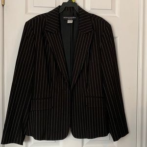 Bianca Nygard fully lined pin-stripe blazer.